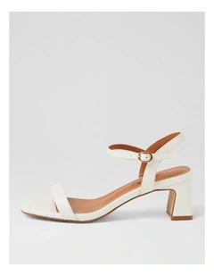 Seranto White Sandals
