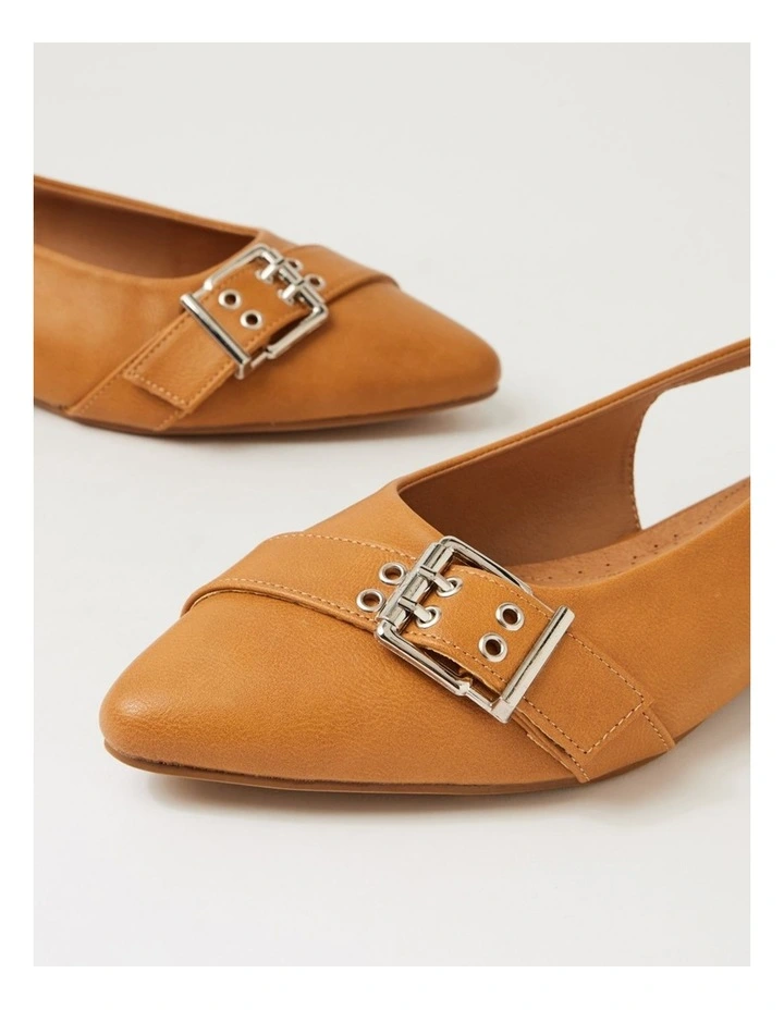 Arani Light Tan Flat Shoes image 5