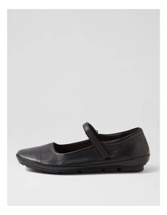 Valuable Black Leather Flats