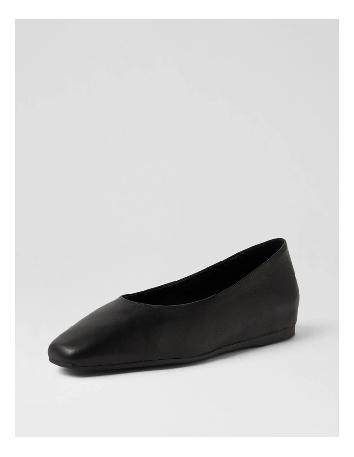 Karter Black Leather Flat Shoes image 2