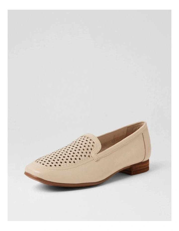 Tillis Cream Leather Flat Shoes image 2