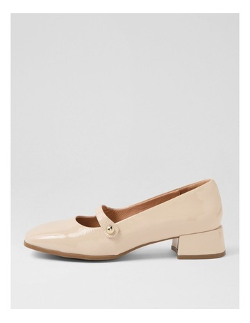 Neutral colour