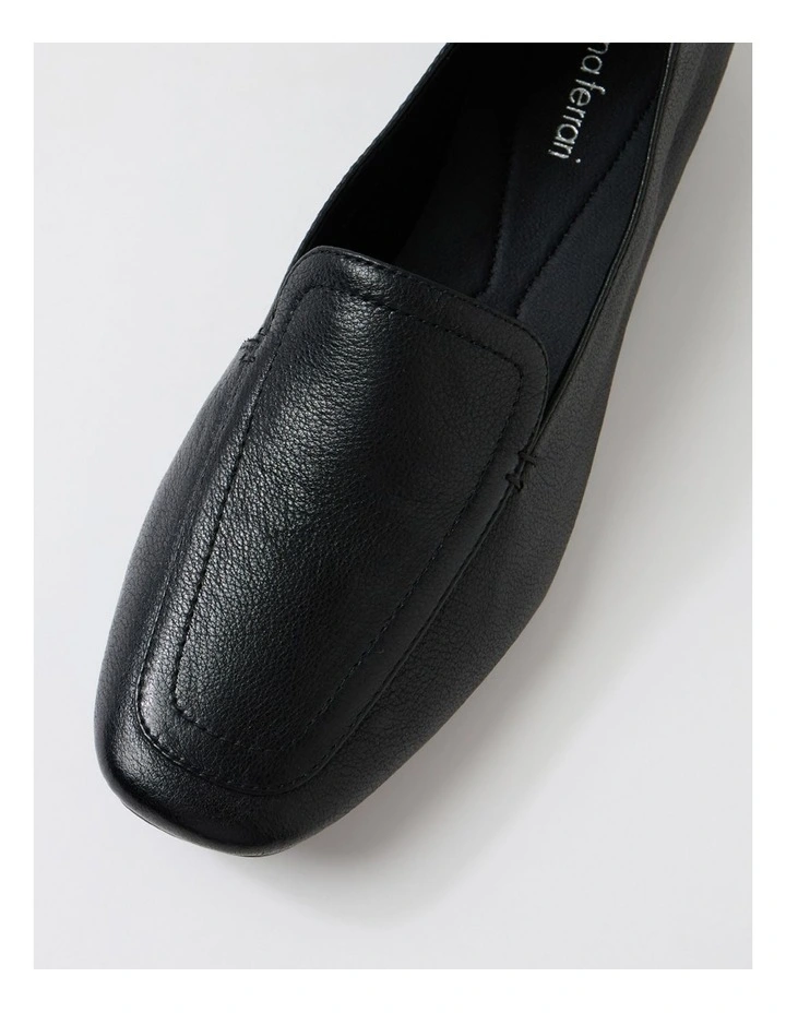 Tousan Black Leather Flat Shoes image 4