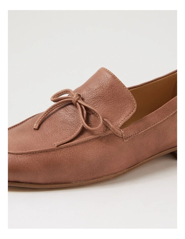 Idayne Dusty Grape Leather Flat Shoes image 5