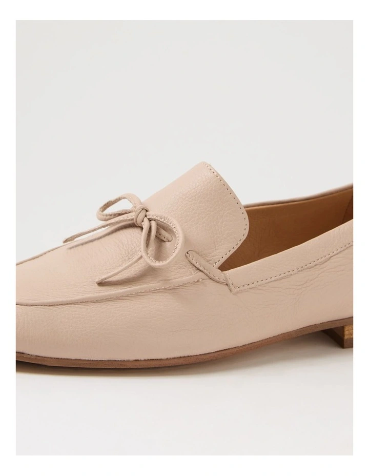 Idayne Stone Leather Flat Shoes image 5