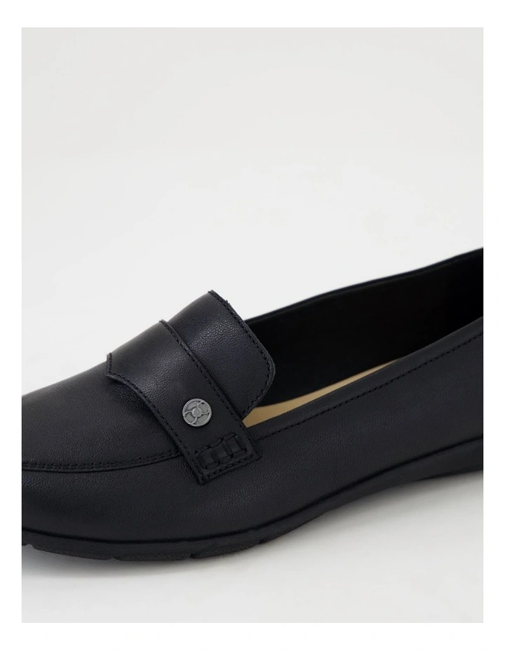 Holies Black Leather Flat Shoes image 5