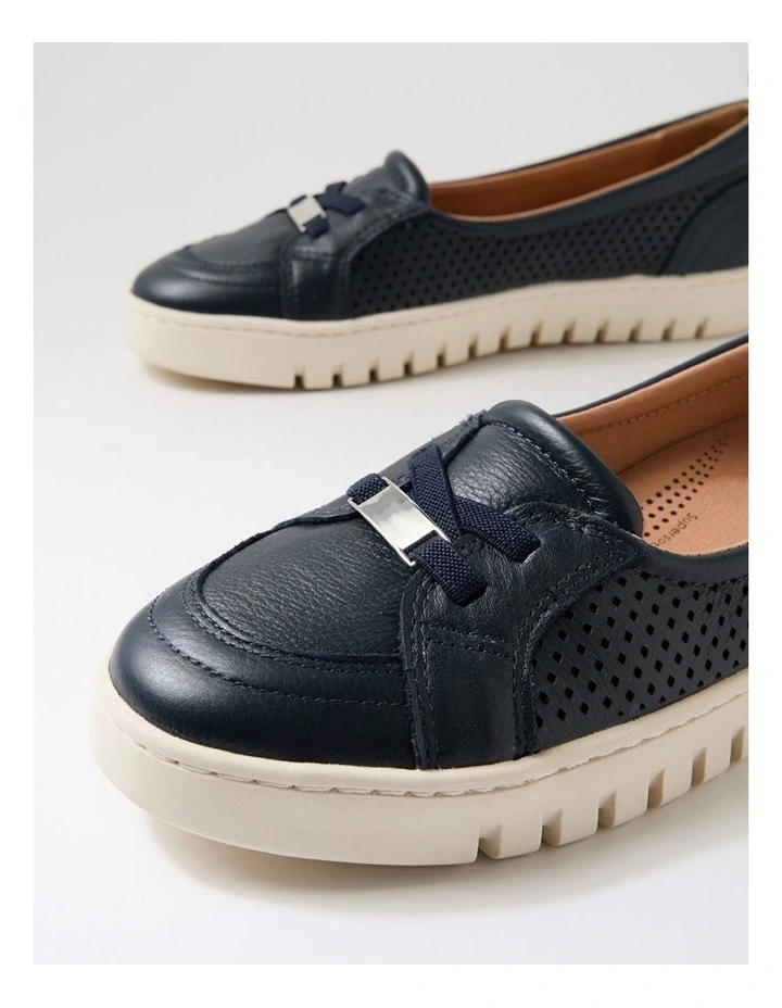 Tarins Navy Leather Flat Shoes image 5