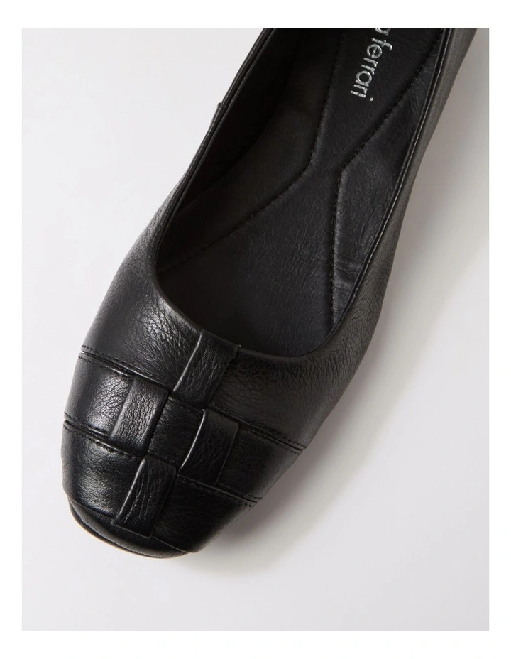 Tylan Black Leather Flat Shoes image 4