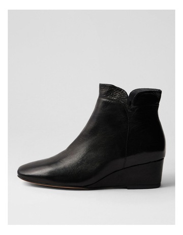 Black colour