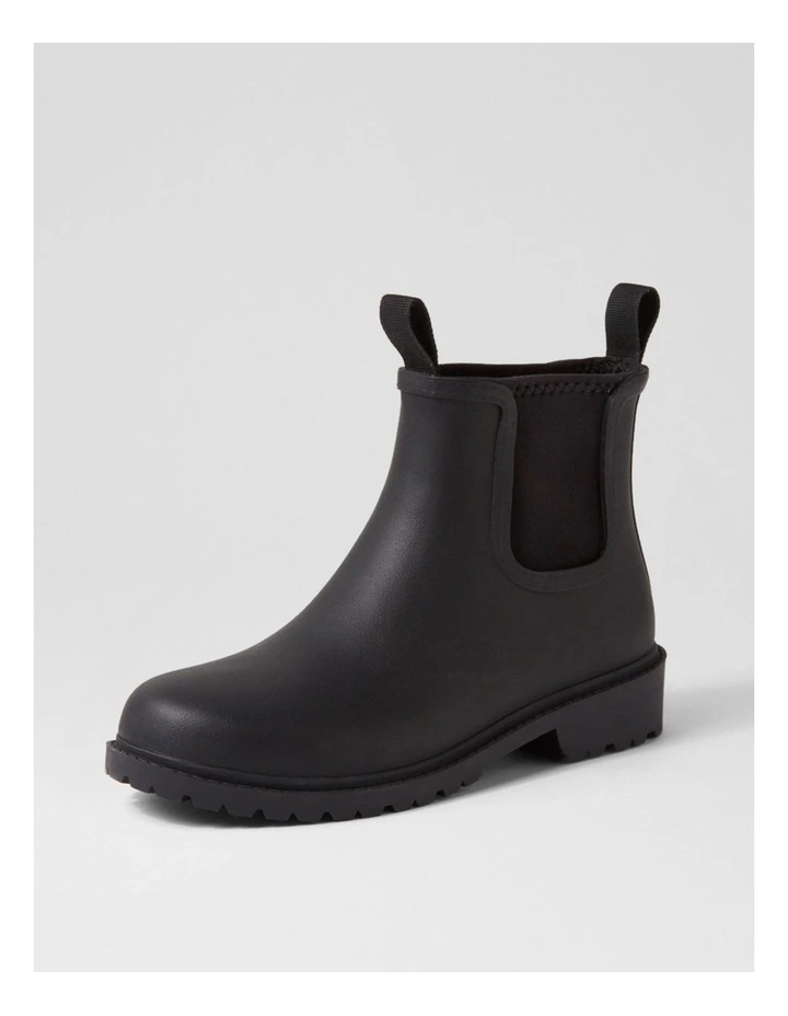 Splashy Black Gumboots image 2
