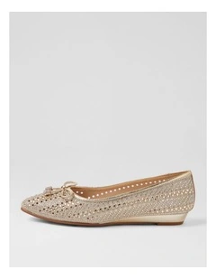 Chamomile Platinum Leather Flat Shoes