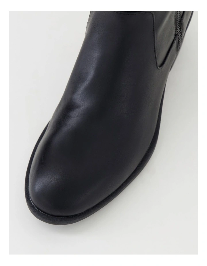 Artlina Black Ankle Boots image 4