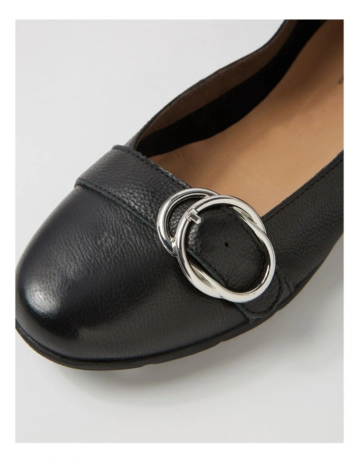 Harper Black Leather Flat Shoes image 5