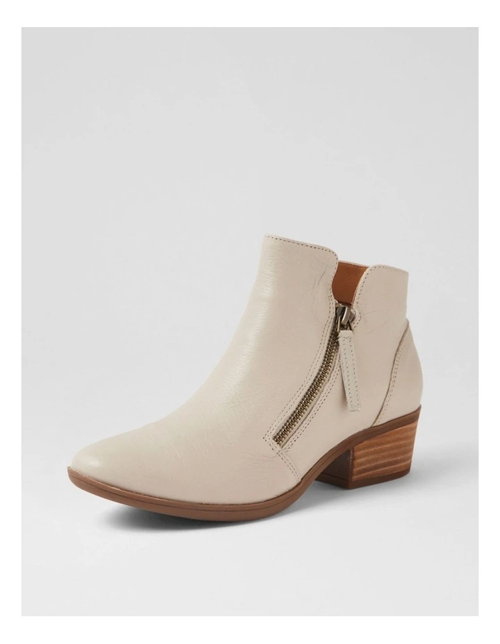 Zoner Almond Natural Leather Ankle Boots image 2