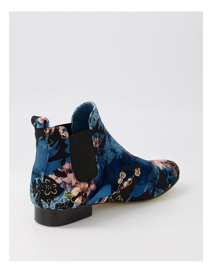 Endale Blue Floral Multi Velvet Chelsea Boots image 3