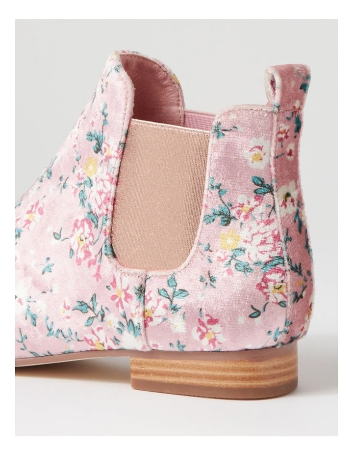ENDALE-IL-PINK FLORAL-VELVET image 5