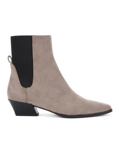 DESTA - Dove Suede