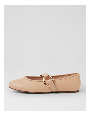 Neutral colour