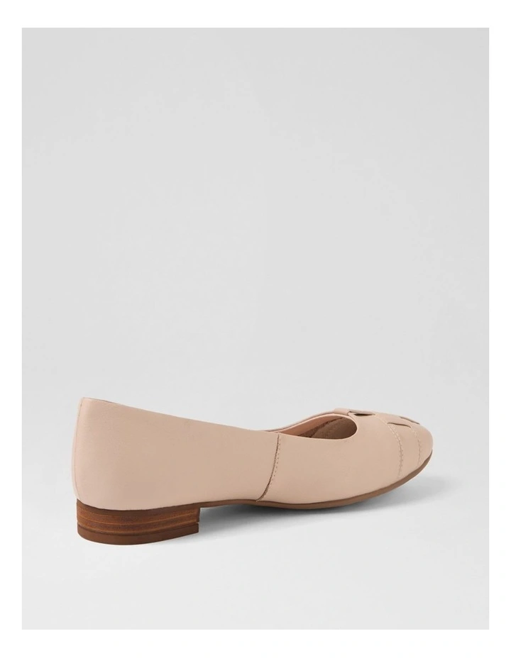 Tylan Stone Leather Flat Shoes image 3