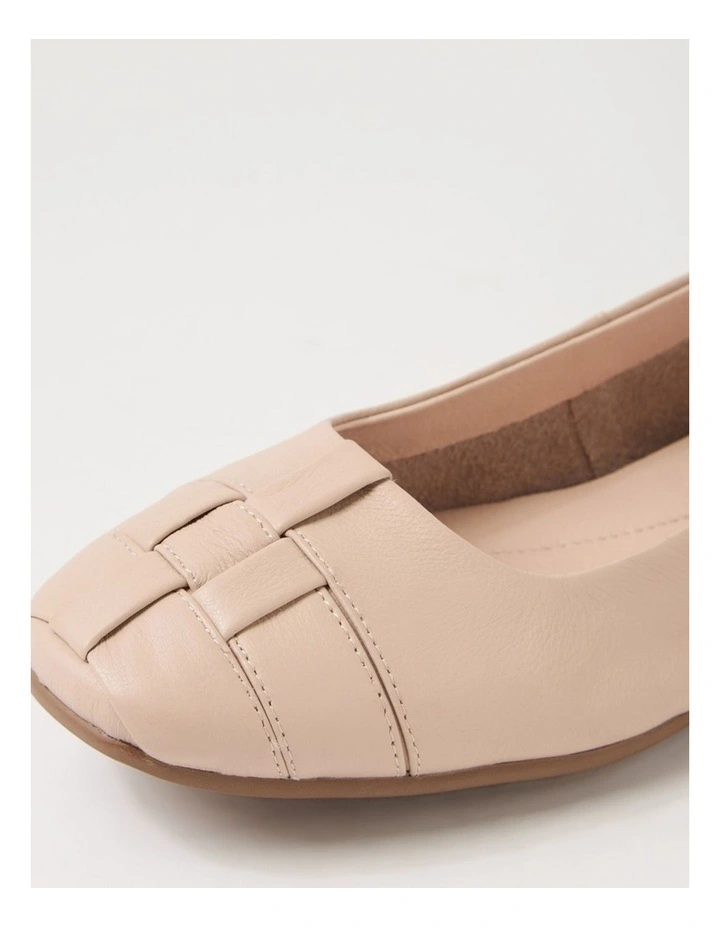 Tylan Stone Leather Flat Shoes image 5