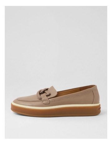Neutral colour