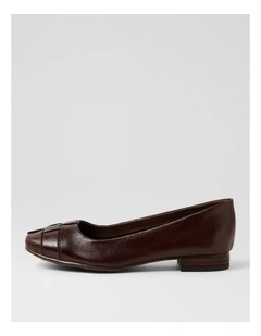 Tylan Choc Leather Flat Shoes