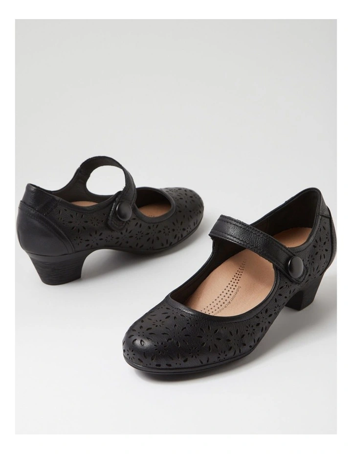Lindeal Black Leather Heels image 5