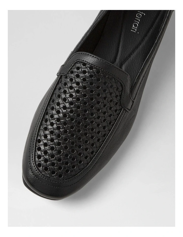 Tillis Black Leather Flat Shoes image 4