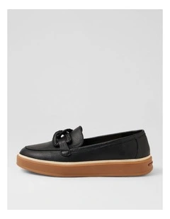 Pottega Black Leather Flat Shoes