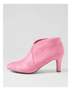 Ishee W Flamingo Microsuede Ankle Boots