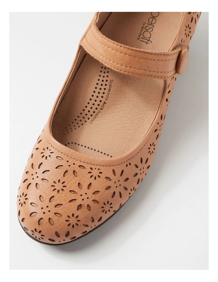 Lindeal Dark Tan Leather Heels image 4