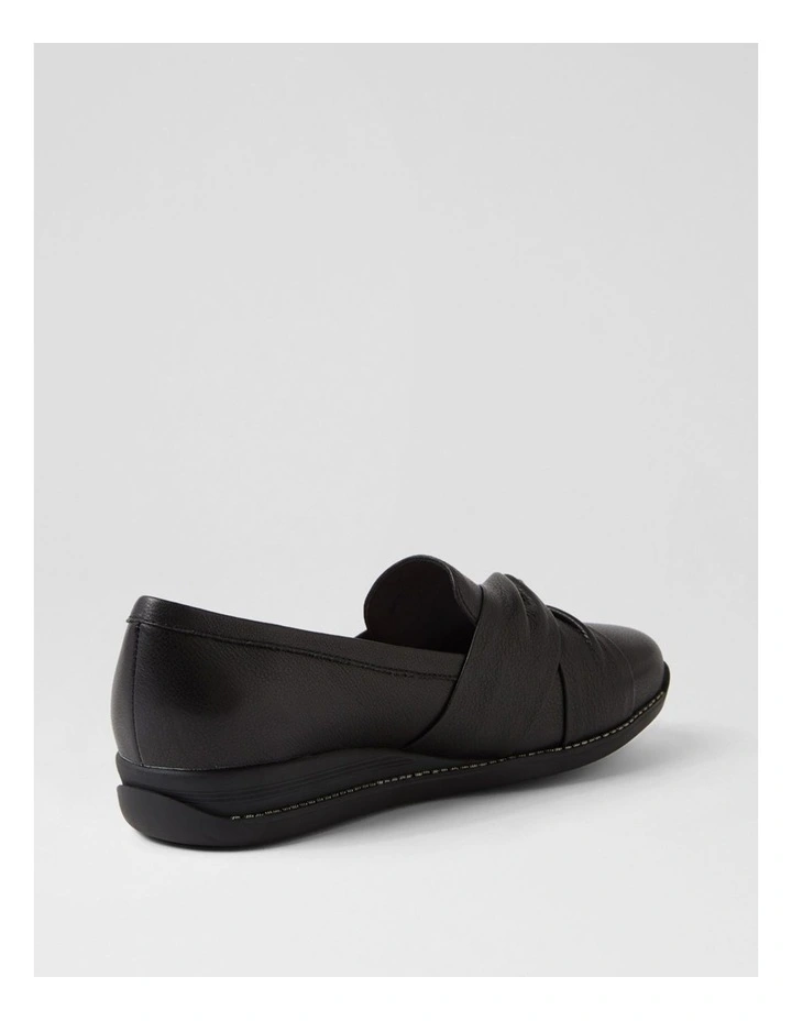 Inies Black Leather Flat Shoes image 3