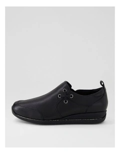 Ivyies Black Leather Flat Shoes