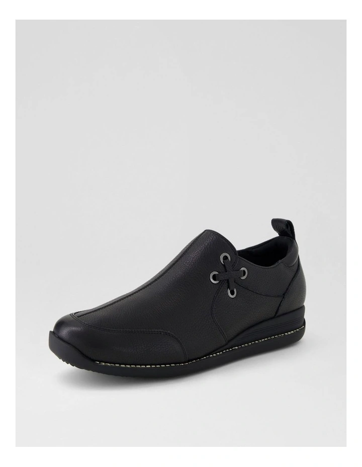 Ivyies Black Leather Flat Shoes image 2