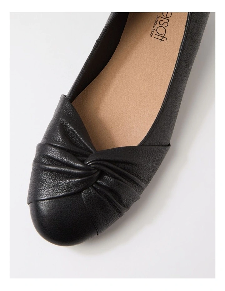 Blackelys Black Leather Flat Shoes image 4