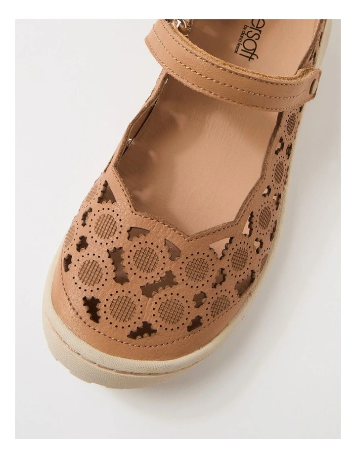 Tadaa Camel Leather Flat Shoes image 4
