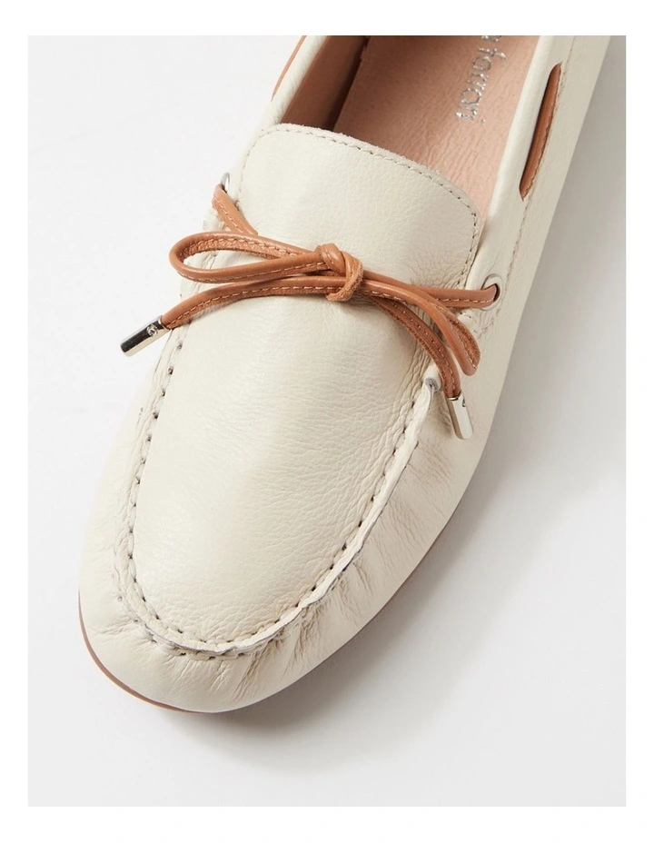 Eliney Cream Tan Leather Loafers image 4