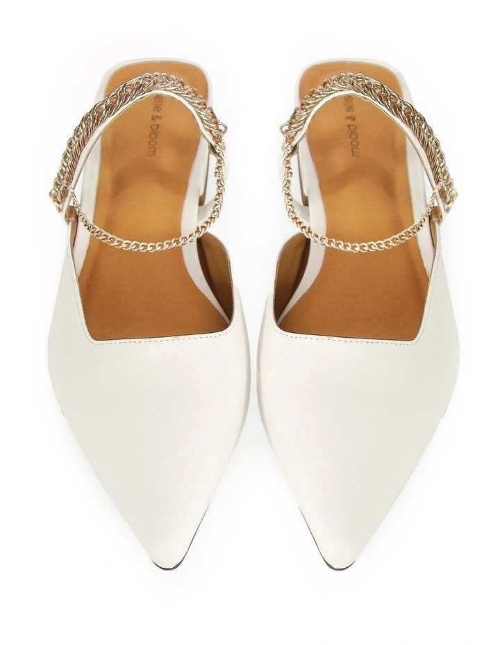 On The Go Leather Flat in Cream image 2