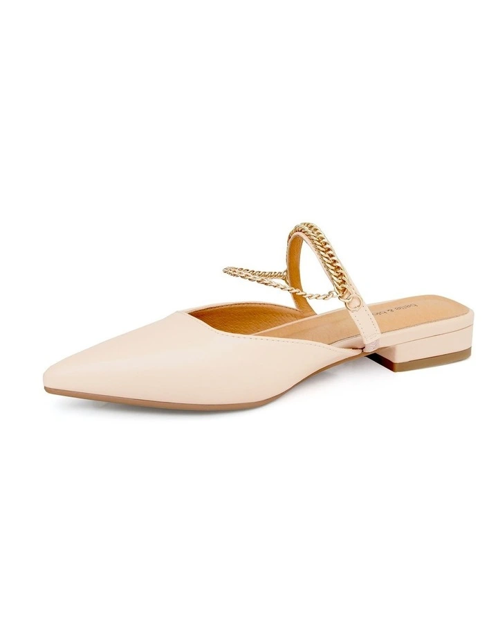 On The Go Leather Flat in Nude image 5