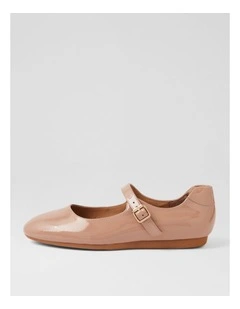 Bels Nude Patent Leather Flat Shoes