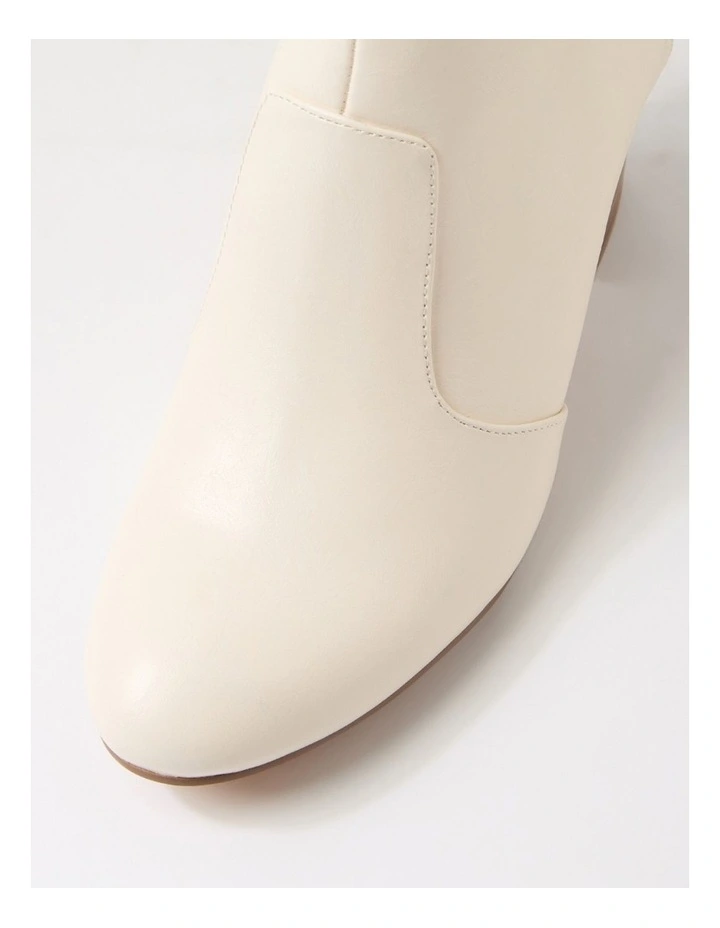 Mahlon Almond Ankle Boots image 4