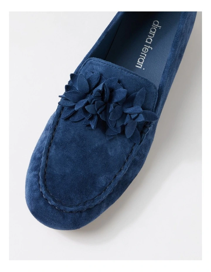 Errin Navy Suede Flat Shoes image 4