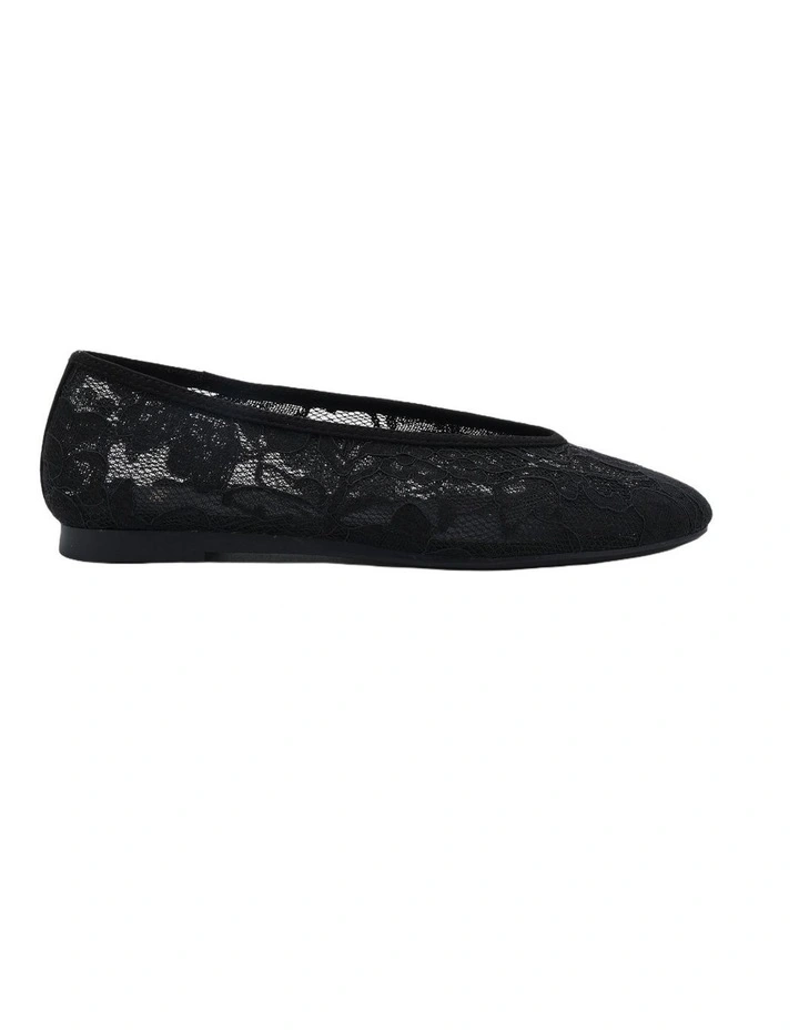 CUBIC - BLACK LACE image 1