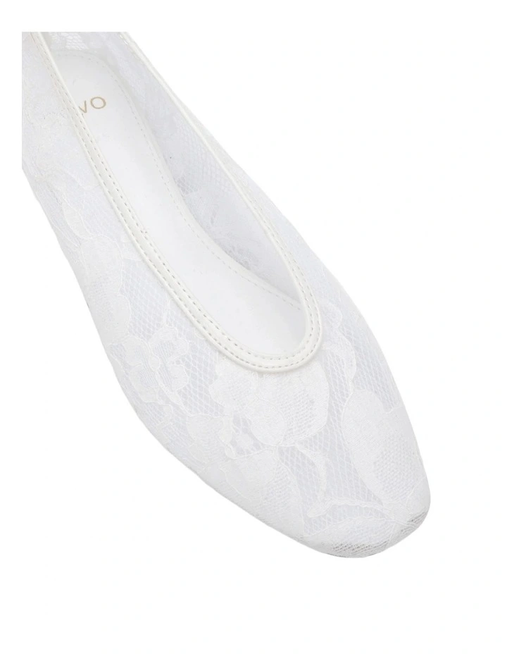 CUBIC - WHITE LACE image 3
