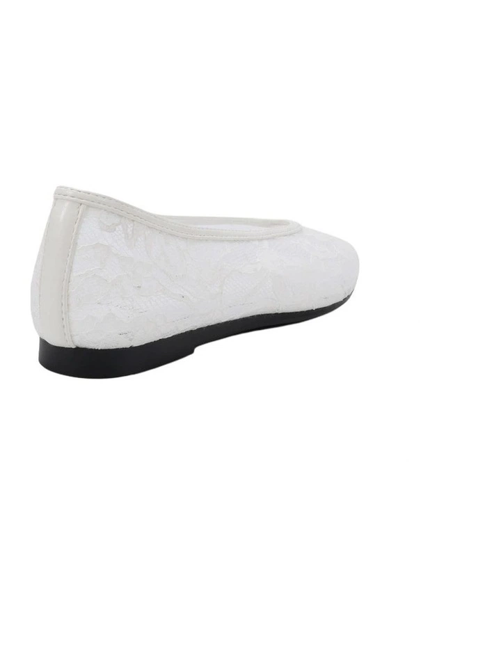 CUBIC - WHITE LACE image 5