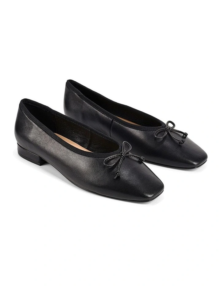 Vanessa Heeled Ballet- Black Leather image 2