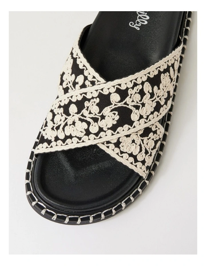 Zakiya Black White Embroidery Fabric Slides image 4