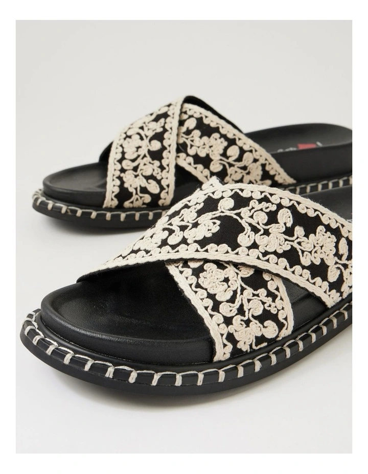 Zakiya Black White Embroidery Fabric Slides image 5