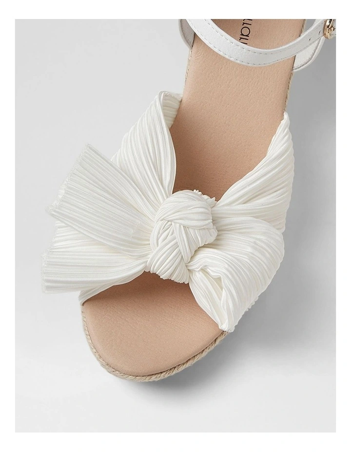 Jelari White Fabric Leather Sandals image 4