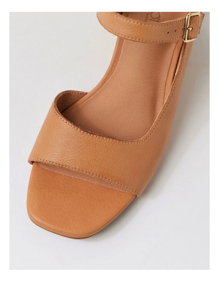 Leisels Dark Tan Multi Sandals image 4
